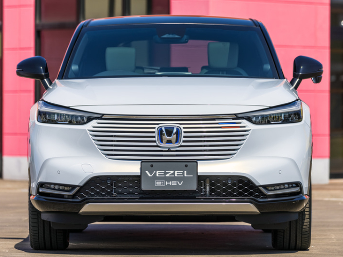 HONDA VEZEL e: HEV PLAY