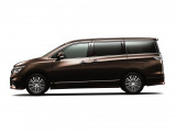 Nissan Elgrand 2.5 250 Highway Star S Jet Black Urban Chrome (01.2020 - 09.2020) 1