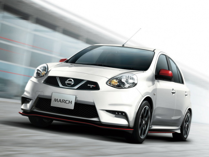 Nissan March рестайлинг 2013, хэтчбек 5 дв., 4 поколение, K13 (06.2013 - 08.2022)