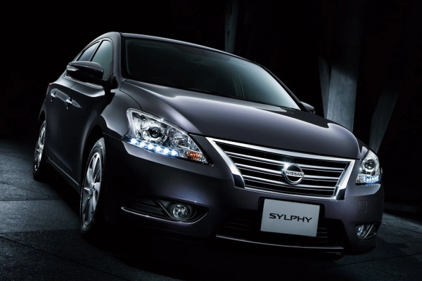 Nissan Sylphy 2012, седан, 3 поколение, B17 (12.2012 - 09.2020)