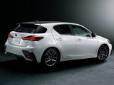 Lexus CT200h 2-й рестайлинг 2017, хэтчбек 5 дв., 1 поколение, A10 (08.2017 - 10.2022) 0