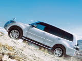 Mitsubishi Pajero 2-й рестайлинг 2014, джип/suv 5 дв., 4 поколение, V90 (07.2014 - 08.2019) 1