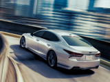 Lexus LS500h 2017, седан, 5 поколение, XF50 (01.2017 - 11.2020) 2