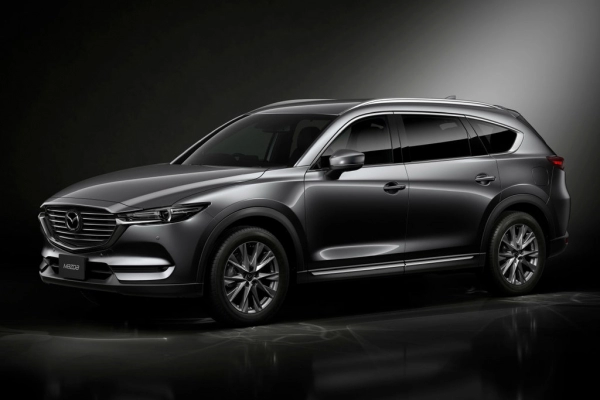 Mazda CX-8 2017, джип/suv 5 дв., 1 поколение (09.2017 - 11.2022)