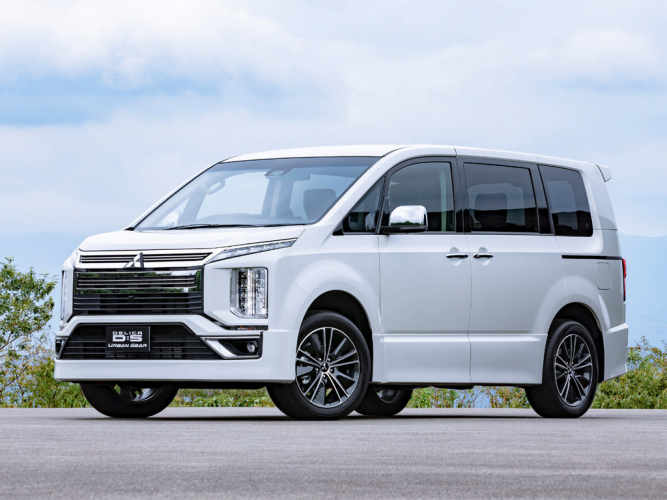 Mitsubishi Delica D:5 рестайлинг 2018, минивэн, 1 поколение (11.2018 - н.в.)