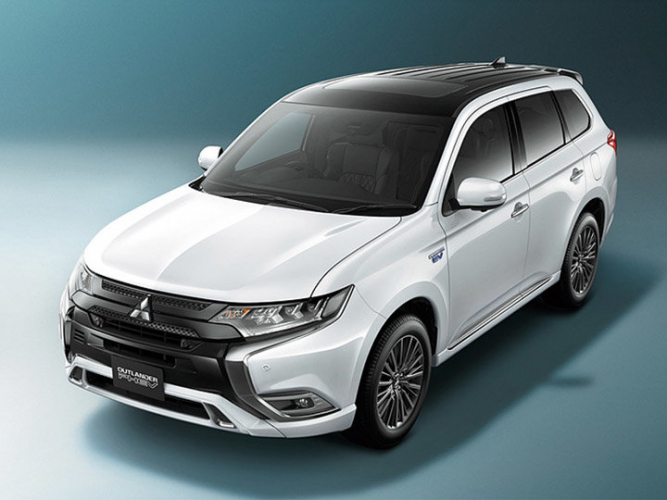 Mitsubishi Outlander 3-й рестайлинг 2018, джип/suv 5 дв., 3 поколение, GF0W, GG0W (08.2018 - 10.2021)