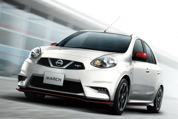 Nissan March рестайлинг 2013, хэтчбек 5 дв., 4 поколение, K13 (06.2013 - 08.2022)