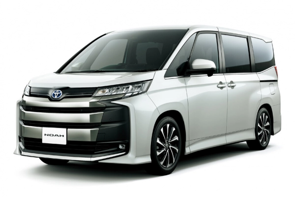 Toyota Noah 2022, минивэн, 4 поколение (01.2022 - н.в.)