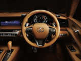 Lexus LC500 2017, купе, 1 поколение (03.2017 - н.в.) 12